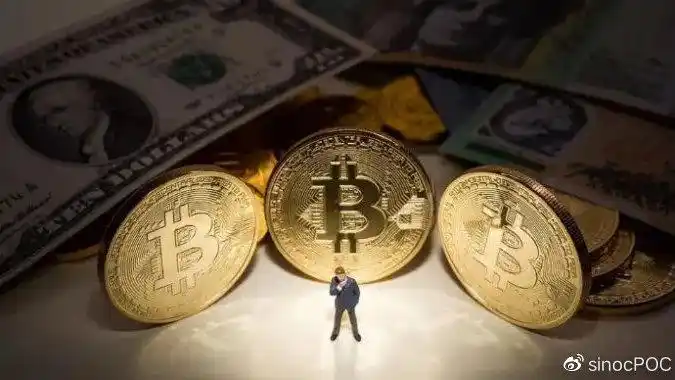 Mining farm powered by renewable energy in Iceland