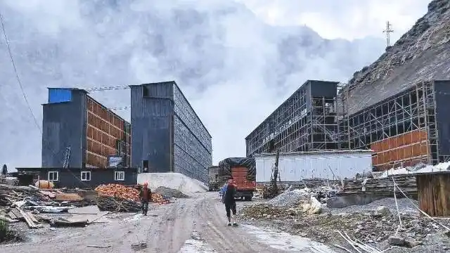 A state-of-the-art mining farm equipped with advanced technology